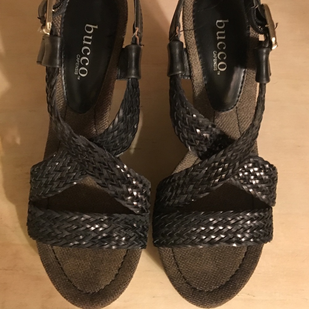 Black woven strap sandal - Picture 2 of 7